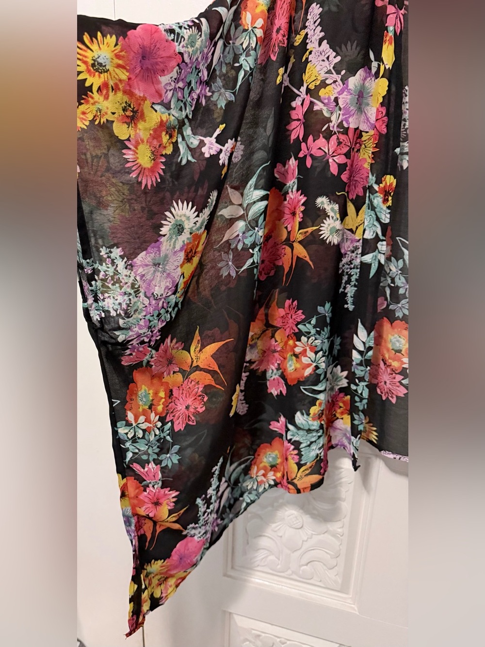 Sheer Black Floral Open Kimono/Swim cover up/Cardigan - Picture 2 of 7